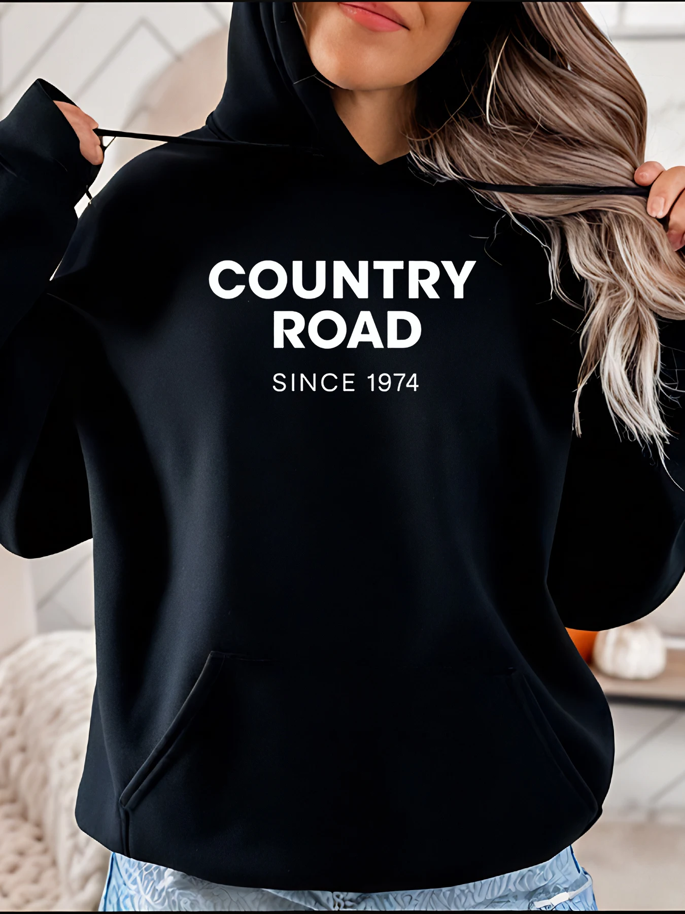 【Halloween】Country Road Since 1974 Sudadera con capucha estampada Estilo casual Diseño de texto blanco, mujeres, uso diario