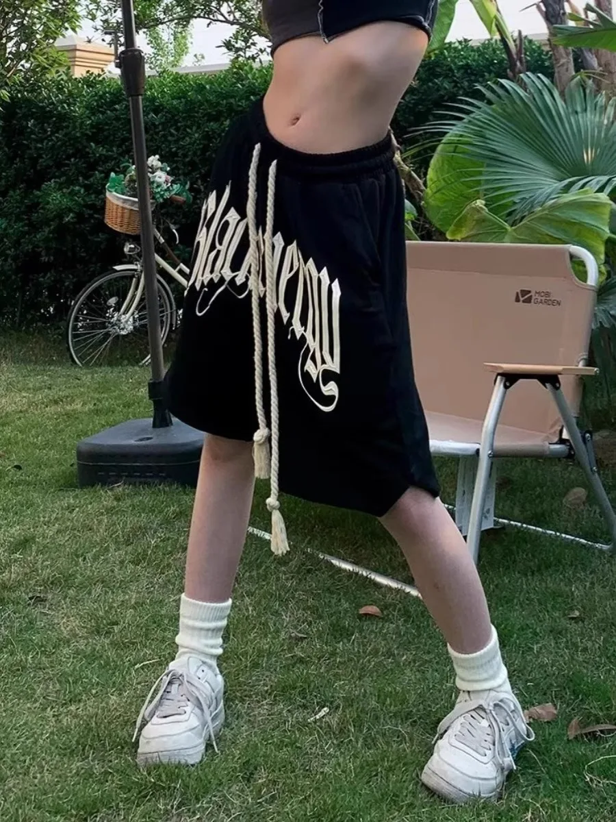 

Ретро-американские уличные готические шорты свободного кроя, летние повседневные брюки, тонкая модель для молодежи, без бренда