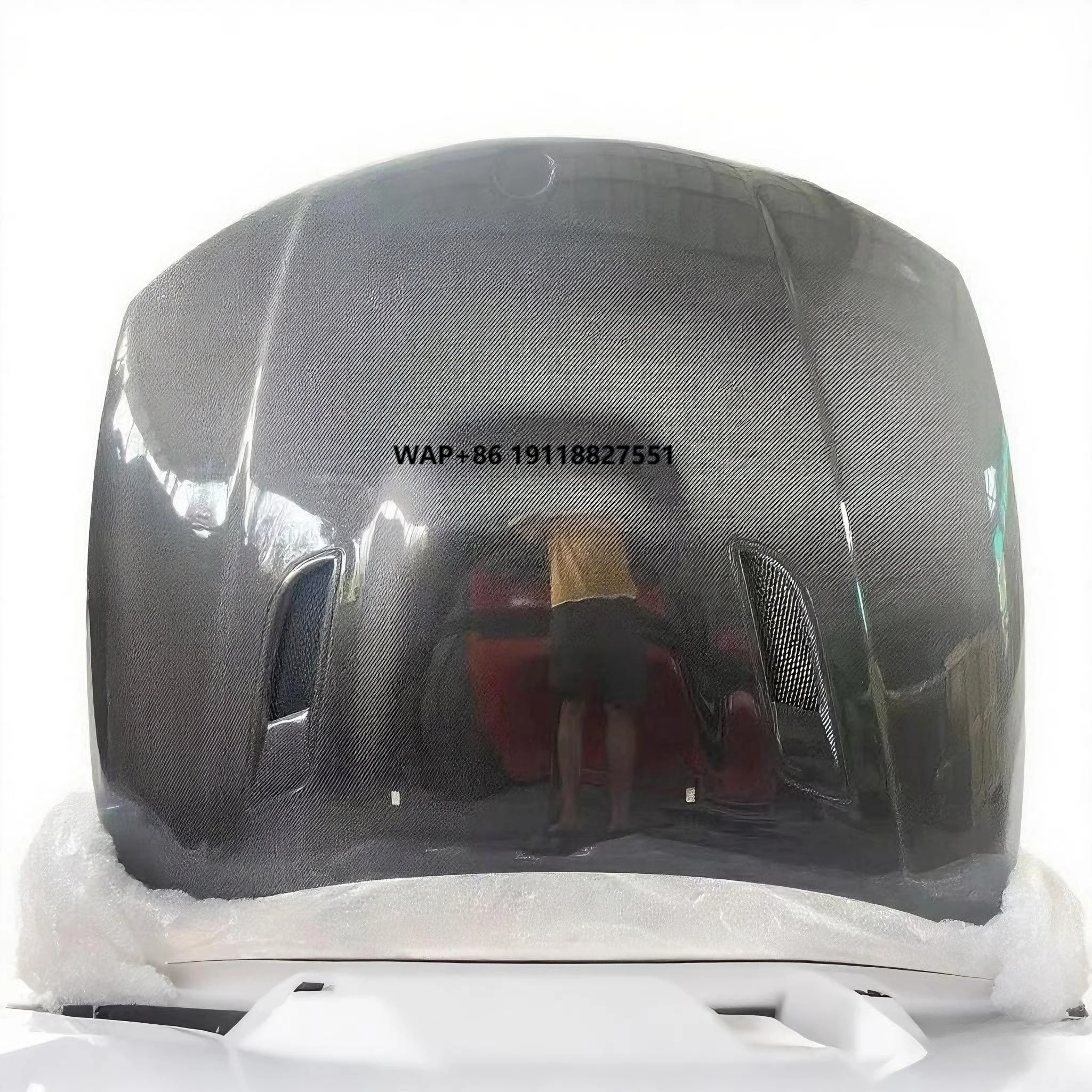 

Carbon Fiber Front Engine Hood forfor 135i E82 High Performance Bonnet