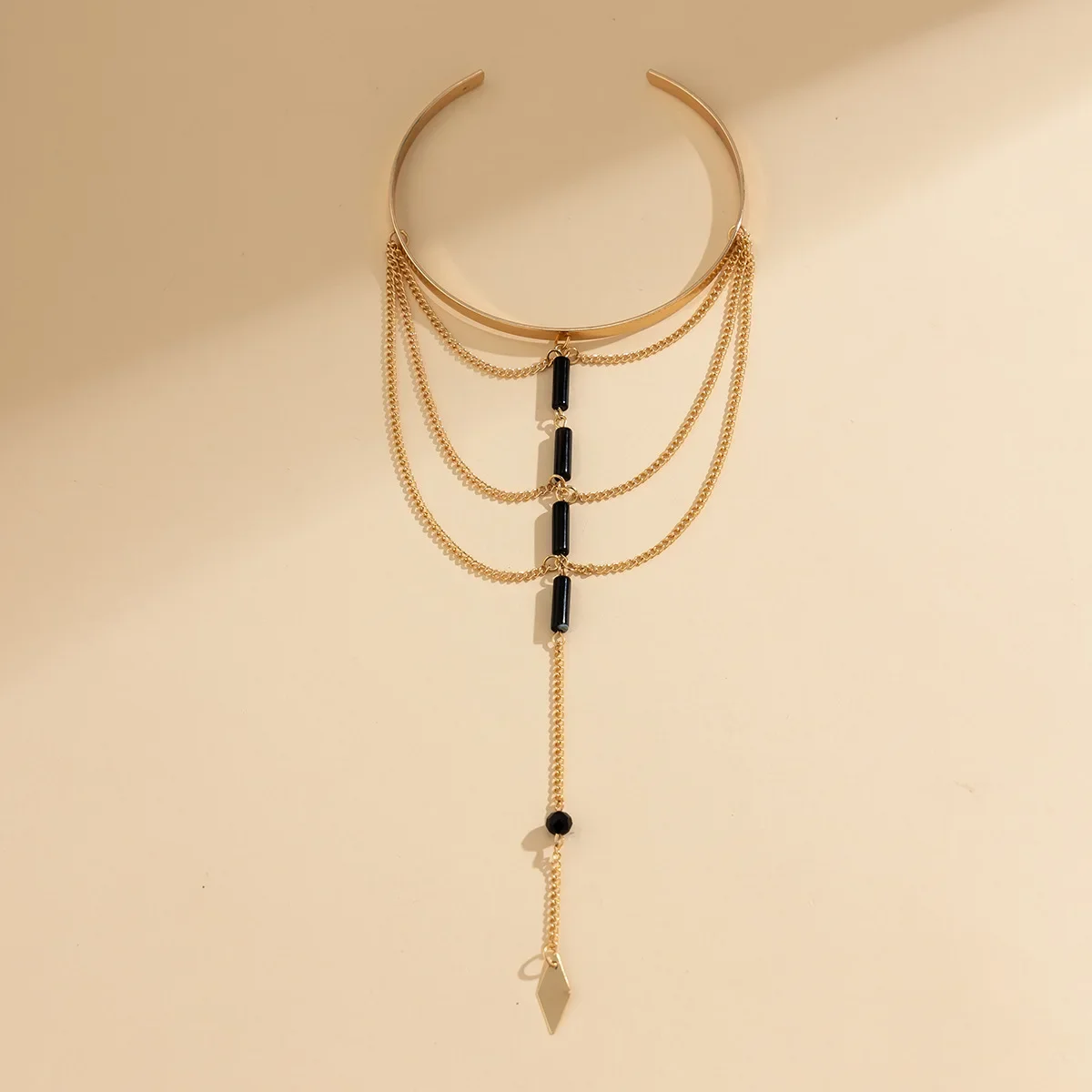 سوار سوار هندسي على شكل سي للنساء ، سوار بشراشيب مطرز ، مجوهرات ذهبية عتيقة ، أسود ، أخضر ، حفلة عطلة على شاطئ البحر