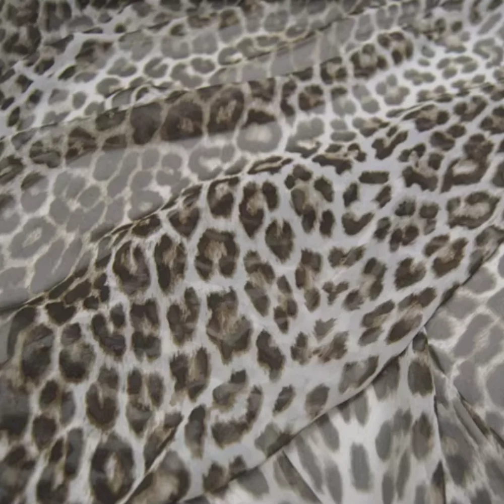 Tela Georgette de Seda 100% Natural con Estampado de Leopardo Moderno para Mujer, Ideal para Vestidos y Chales