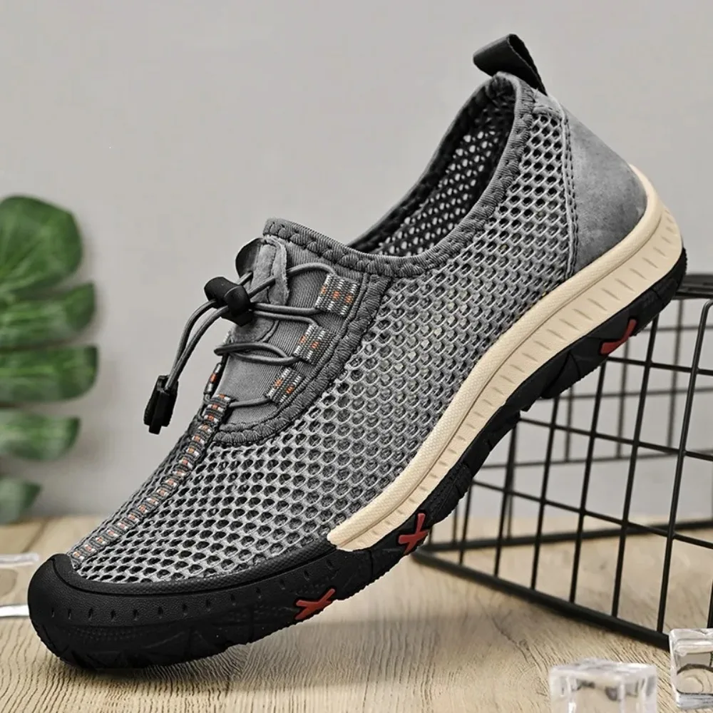 

Men's Outdoor Mesh Shoes Summer Lightweight Breathable Low Cut Sports Style Single Shoes Hollow out Design Rubber Outsole
