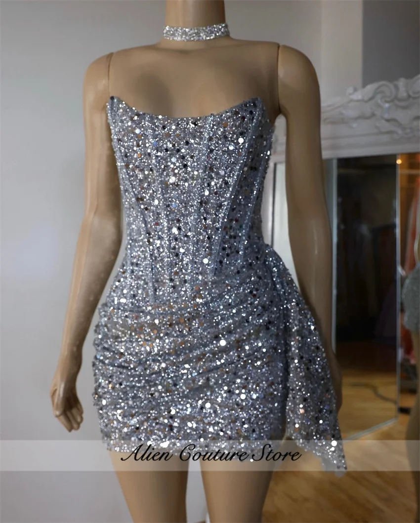

Short Silver Sexy Customized Prom Dresses Strapless Sleeveless Sequins Beading Mini Birthday Party Homecoming Dresses