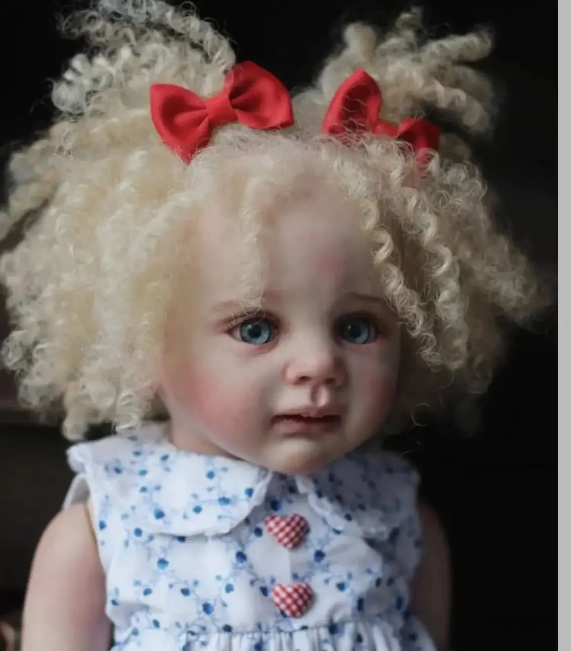 Fornitura limitata personalizzata da 25 pollici Reborn Baby Doll Fritzi con capelli radicati a mano, bambola già finita, regalo di Natale
