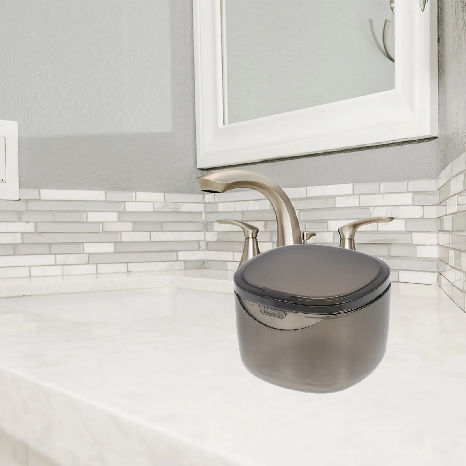 

Портативный футляр для зубных протезов, многофункциональный контейнер, профессиональный материал, легкий и компактный, идеальное решение для хранения.