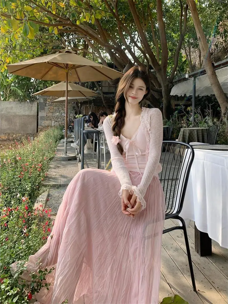 

Soft Style Knitted Three-Piece Set for Women Spring 2026 Short Sleeve Open Cardigan Halter Neck Skirt High Waist Design