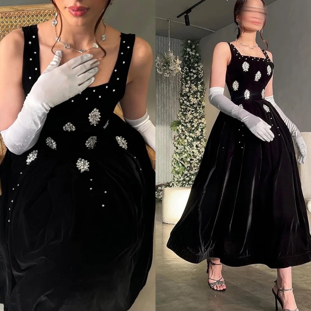

Customized Elegant Spaghetti Straps Sleeveless Evening Dress High Quality Velour Prom Dresses Delicate Crystal Homecoming Gowns