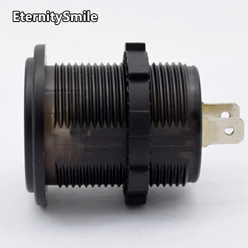 X Dual Power Charging Socket USB QC3.0 Socket + Type-C PD Fast Charging Socket with LCD screen Digital Voltmeter 12-24V