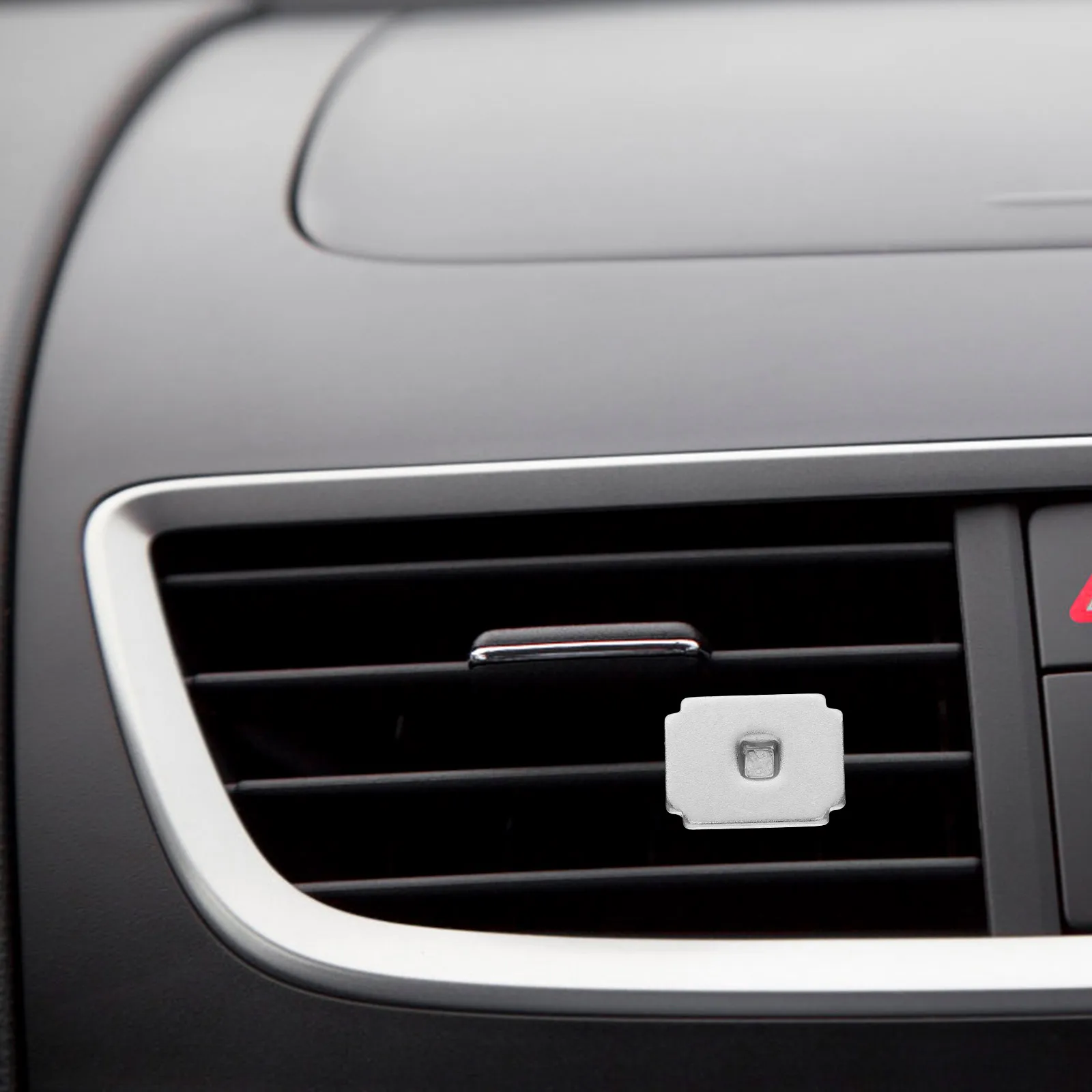 

20pcs Clip Freshener Universal Fit For Diffuser Clips Clip Car Scents Diffuser Vent Clips Car Vent Mount