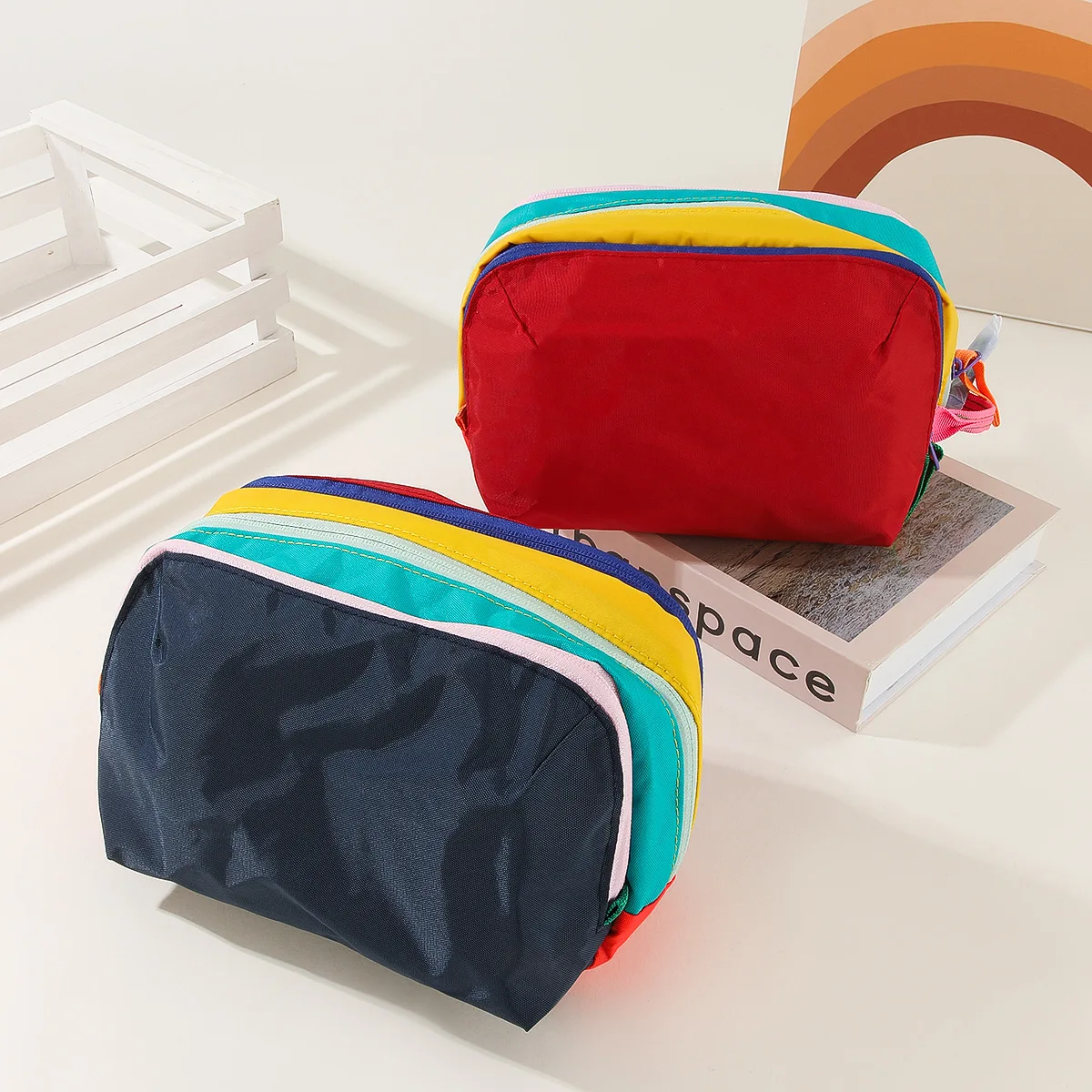 Durable Portable Cosmetic Bag Dopamine-Colored Multi-Layer Toiletry Handbag Large Capacity Multi-Functional Makeup Bag Travel