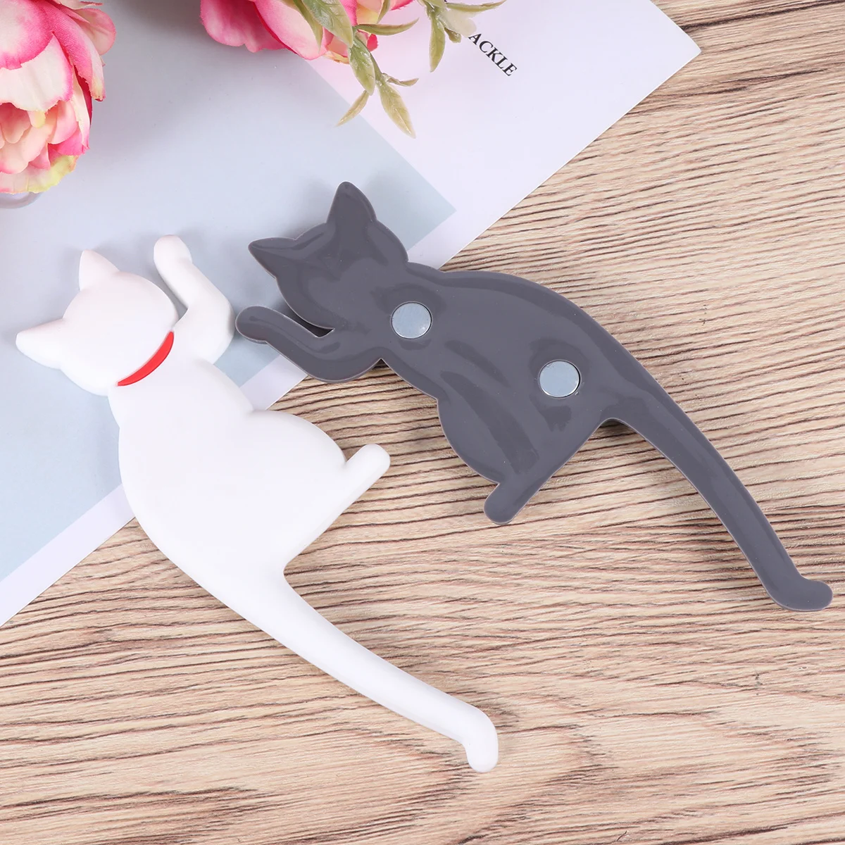 

3Pcs Magnetic Stickers Cat Fridge Decals Creative Tail Hanger Key Holder Cute Cartoon Refrigerator Decor 3 Pattern