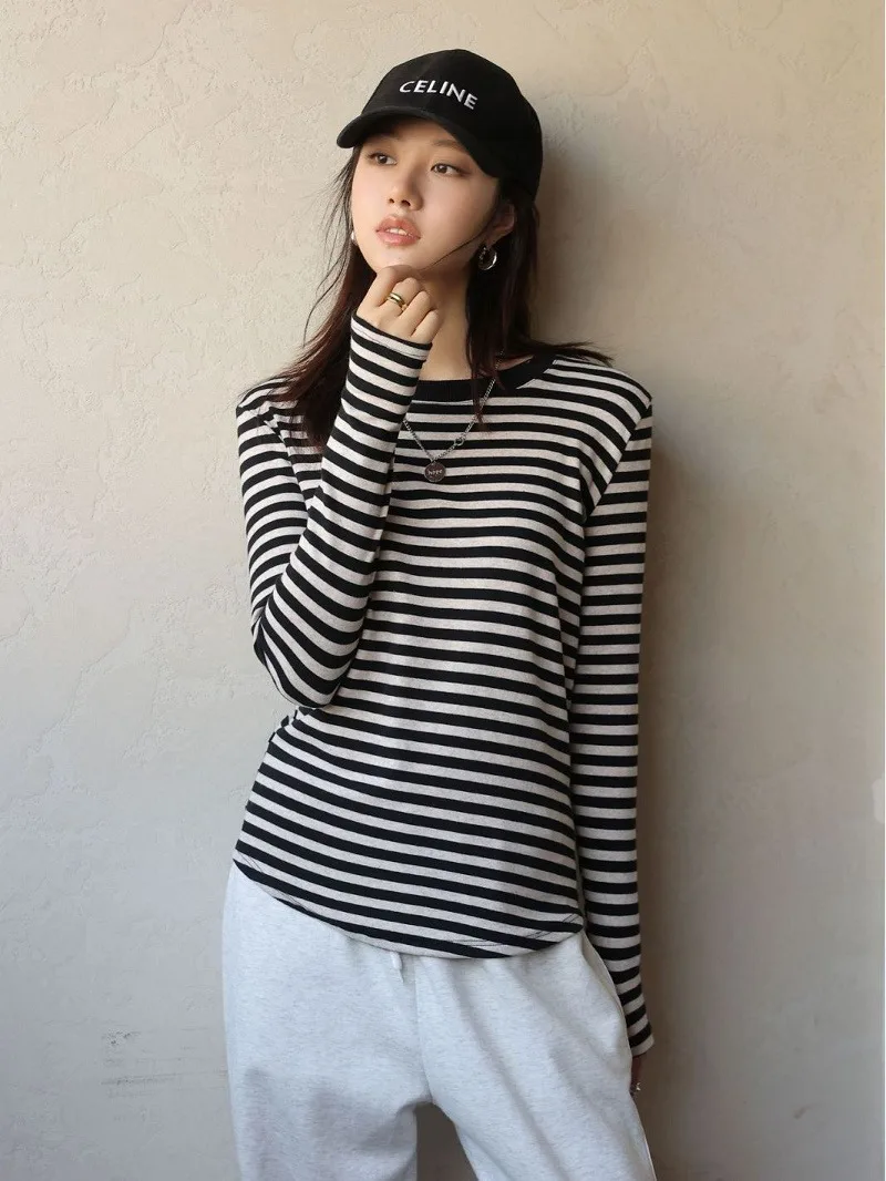 2023 New Green Stripe T-shirt Women's Long Sleeve Spring and Autumn Small Shirt Top with Underlay Top Autumn Women's T-shirt