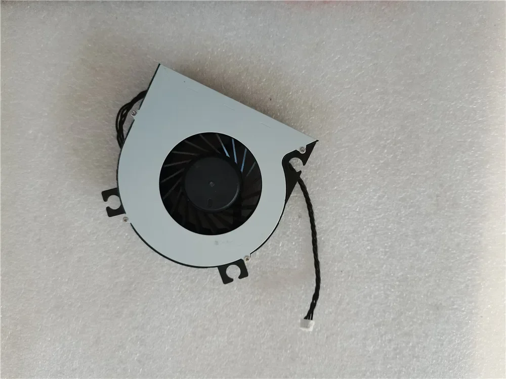 แล็ปท็อปใหม่พัดลมระบายความร้อน CPU Cooler สําหรับ Xiaoming Q1 Q2 mini โปรเจคเตอร์ AAVID PABD18019SM 0.55A 12V DC MF00 4PIN