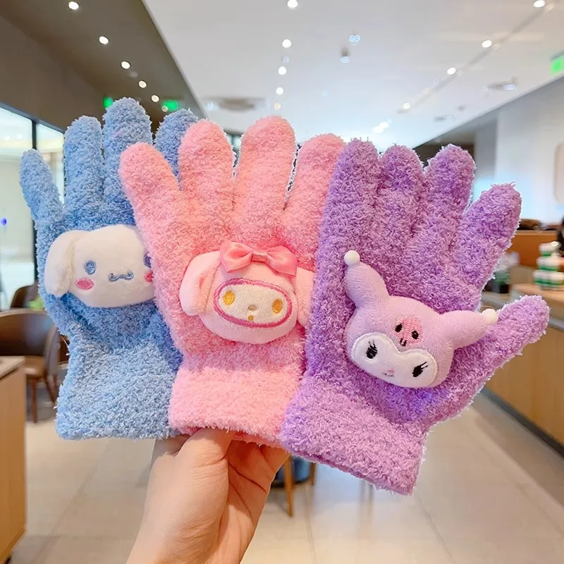 Sanrio Coral Fleece Plush Gloves Kuromi Hello Kitty Melody Model Doll Women's Winter Velvet Cycling Gloves Cute Knitted Gloves