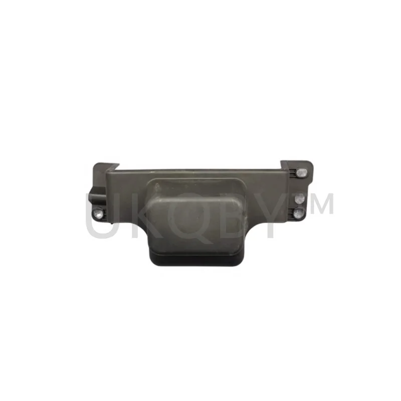 

BPG1501C0 Suitable for Ma zd a Enclave Atenza Collision sensor hood lock bracket protective cover