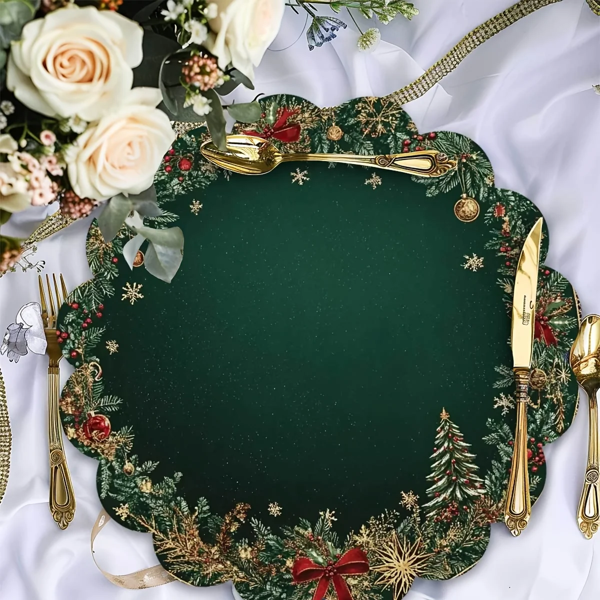 2/4pcs Round Placemats for Dining Table, Christmas Created-Emerald Green Golden Pattern Round Table Mats,Best for Christmas