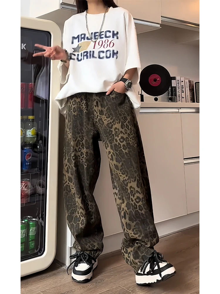 

Cleanfit American Retro Leopard Print Men's Jeans High Street Hip Hop Wide Leg Pants Summer Casual Straight Leg Jeans