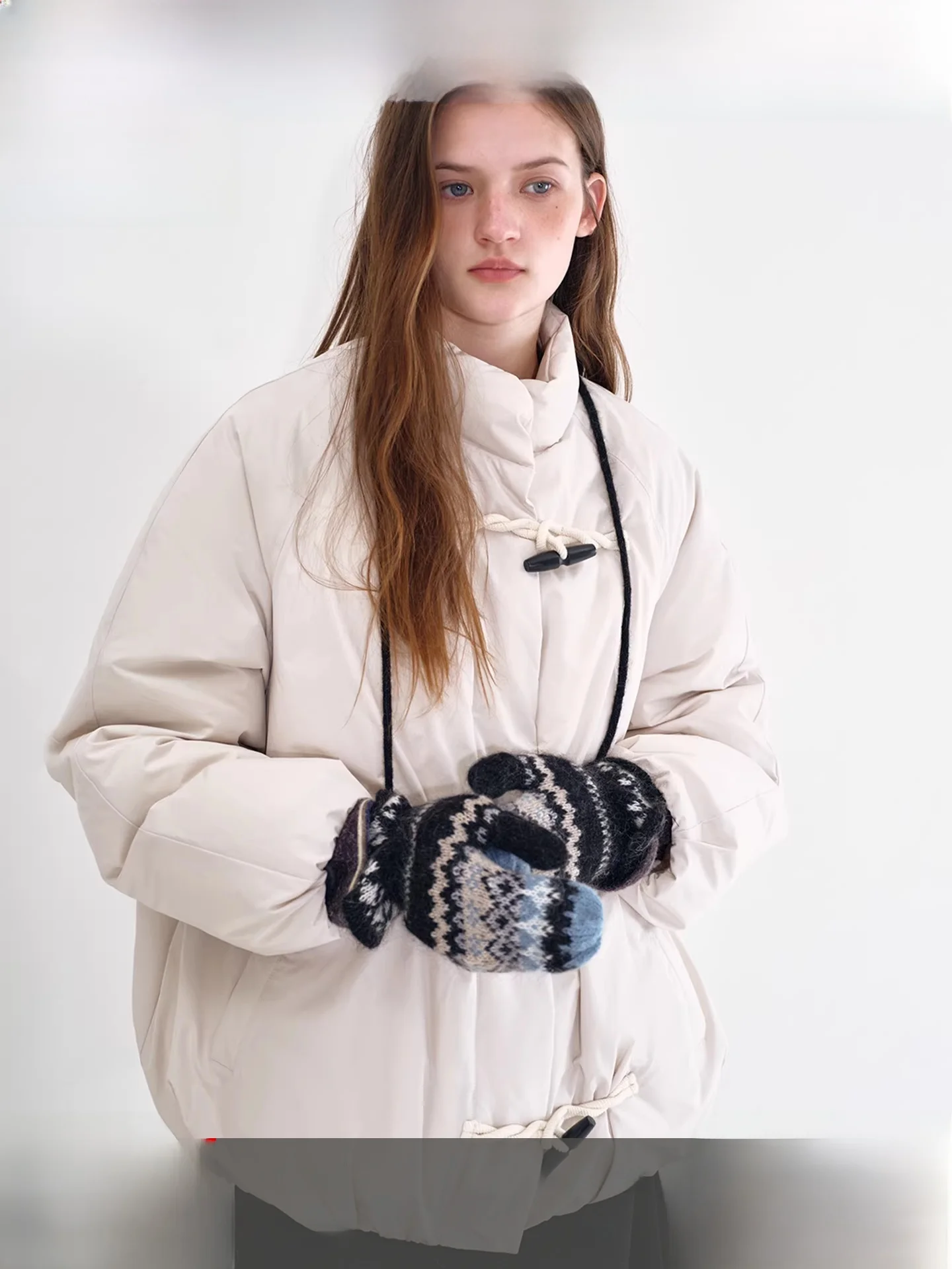 

Fano Women's down Jaet White Du Feather Bouquet Sle with Hemp Rope And Horn Buttons Warm Casual Regular Fit Winter Coat