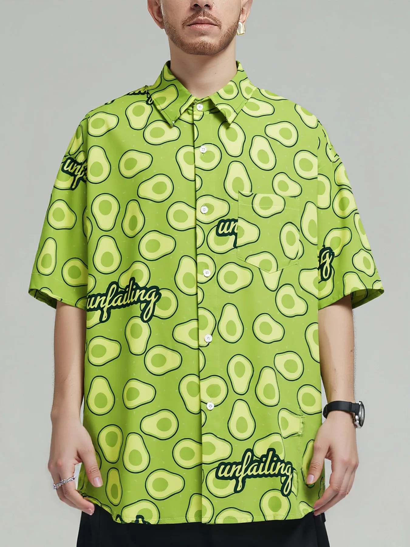 

Short Sleeve Avocado Printing Print Hawaii Beach Oversized Loose Summer Men Shirt Student Couples Fashion Casual Mens Clothing