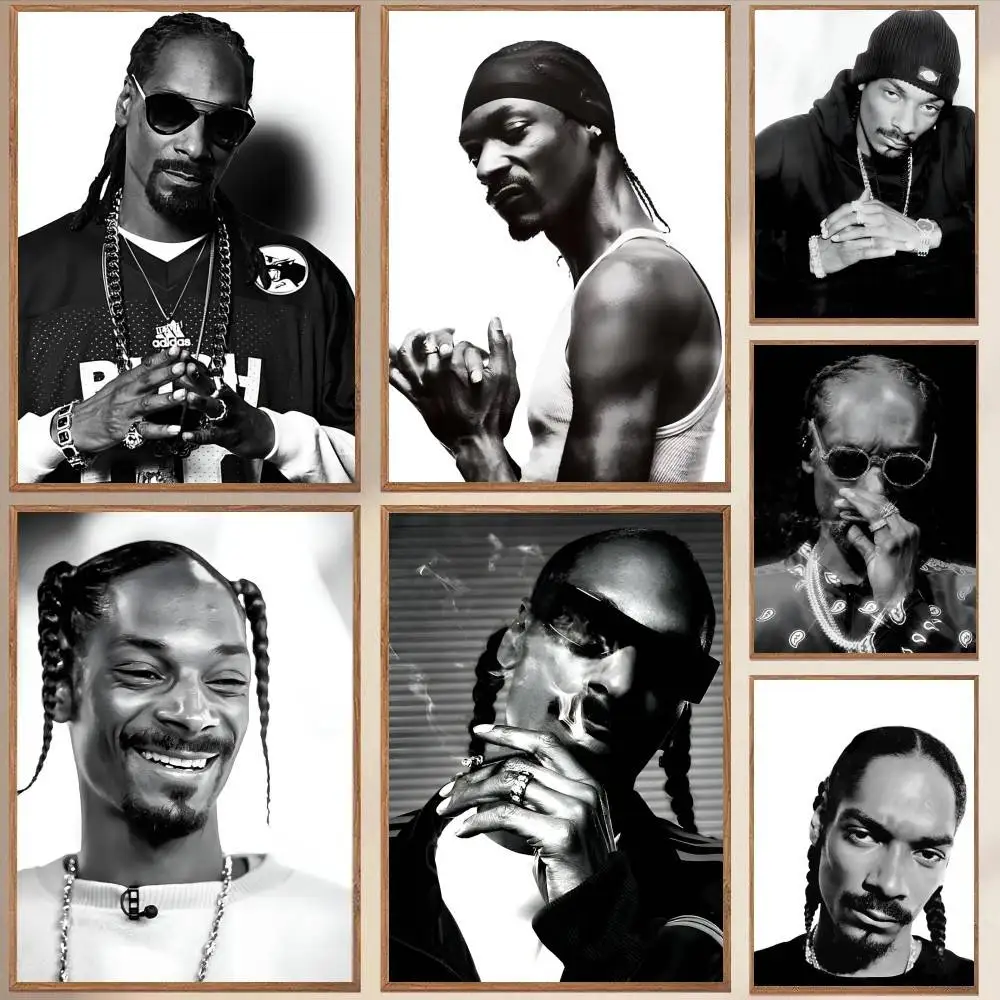 Rappers-Snoop D-Dogg  Poster Self-adhesive Art Waterproof Paper Sticker Coffee House Bar Room Wall Decor