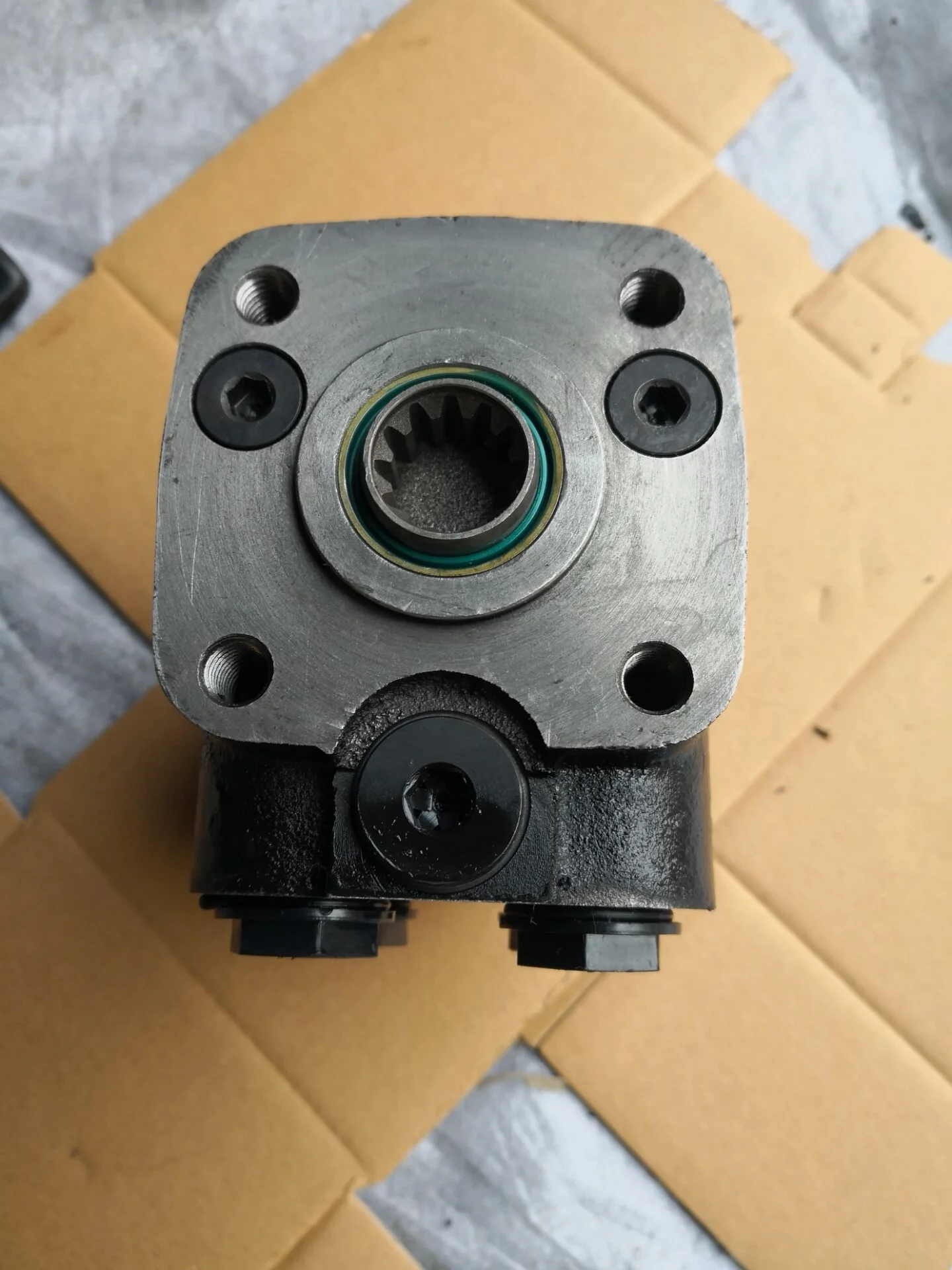 Orbital Steering Pump Steering Unit 5164616 5143326 5140382 5143320 Used for Fiat Tractor