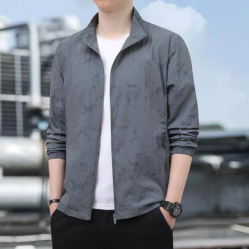 

Lightweight Summer Jaet Men's Sun Protection Casual Spor Bicycle Riding Windbreaker Breathable Skin-friendly Outerwear