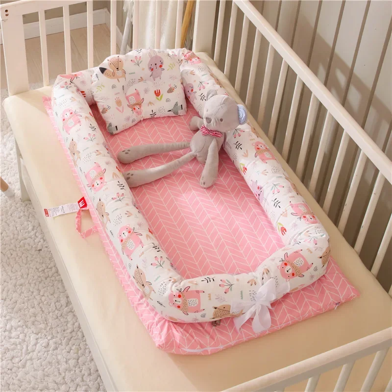 

Portable Mommy's Baby Crib Removable and Washable Mobile Baby Crib Anti Pressure Sleeping Bed Baby Crib
