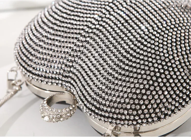 Damen-Handtasche mit silbernem Strass-Herzmuster, Diamant-Quaste, Bankett-Clutch, Hochzeits-Braut-Abendtasche – Detail 8