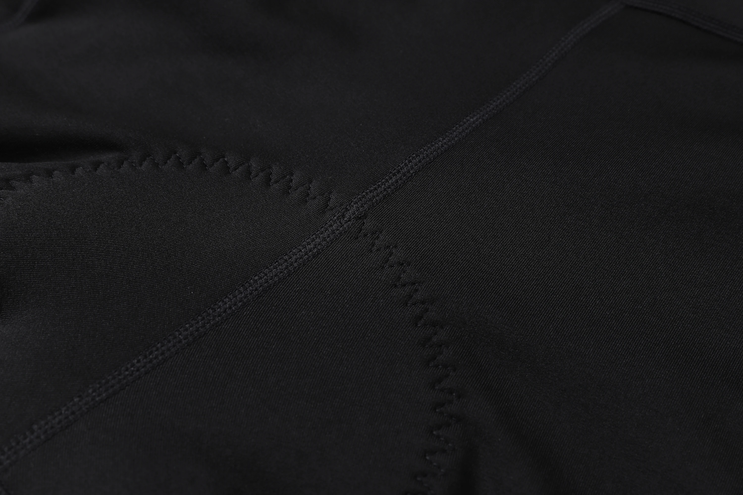 YKYWBIKE Thermische Winter‑Radhose mit Steg Atmungsaktiv Warm Trägerhose für Rennrad MTB Kaltwetter‑Fahrten 5‑15°C – Detail 16