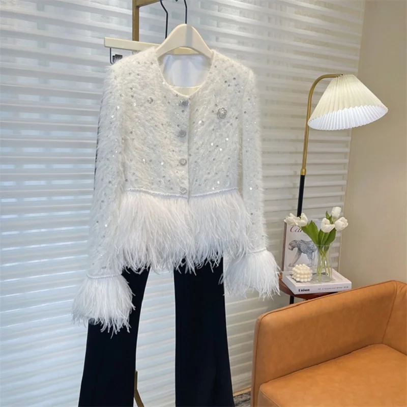 Spring 2023 New Stitching Feather High-Quality White Coat Women\'s Fashionable Party Round Neck Sequin Jacket