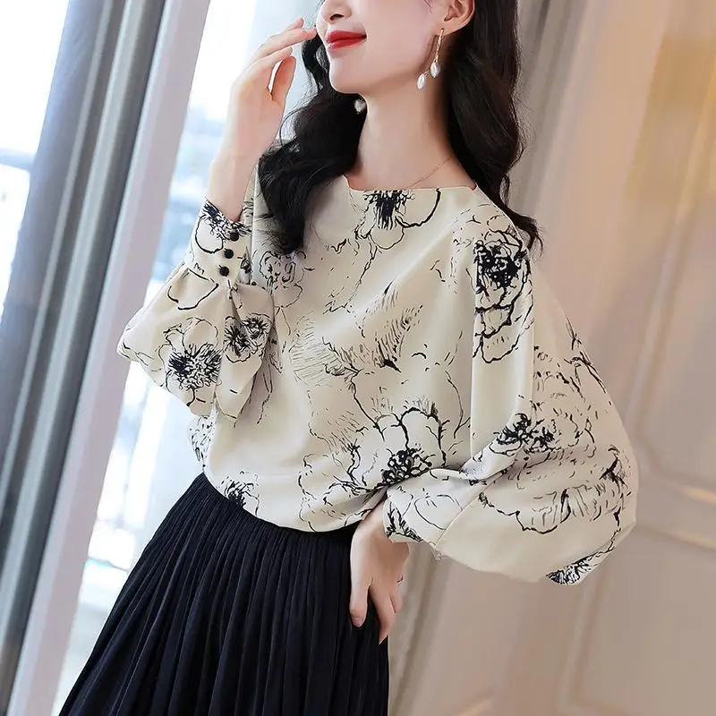 French Style Original Design Fashion Casual Printed Long Sleeved Shirt Autumn New Vintage Elegant Loose Round Neck Women\'s Top