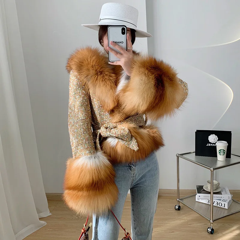 Silver Fox Full Skin Fox Fur Grass Coat Women's Short Thick Tweed Spliced Large Fur Collar V-neck Coat