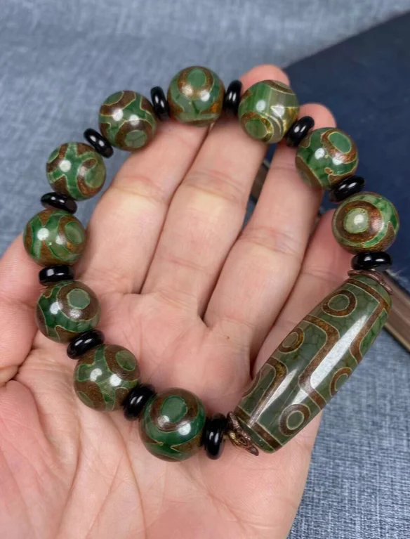 Tibetan Nepalese Himalayan Ancient agate Old Dzi Talisman 3 eye Bead Amulet FYM