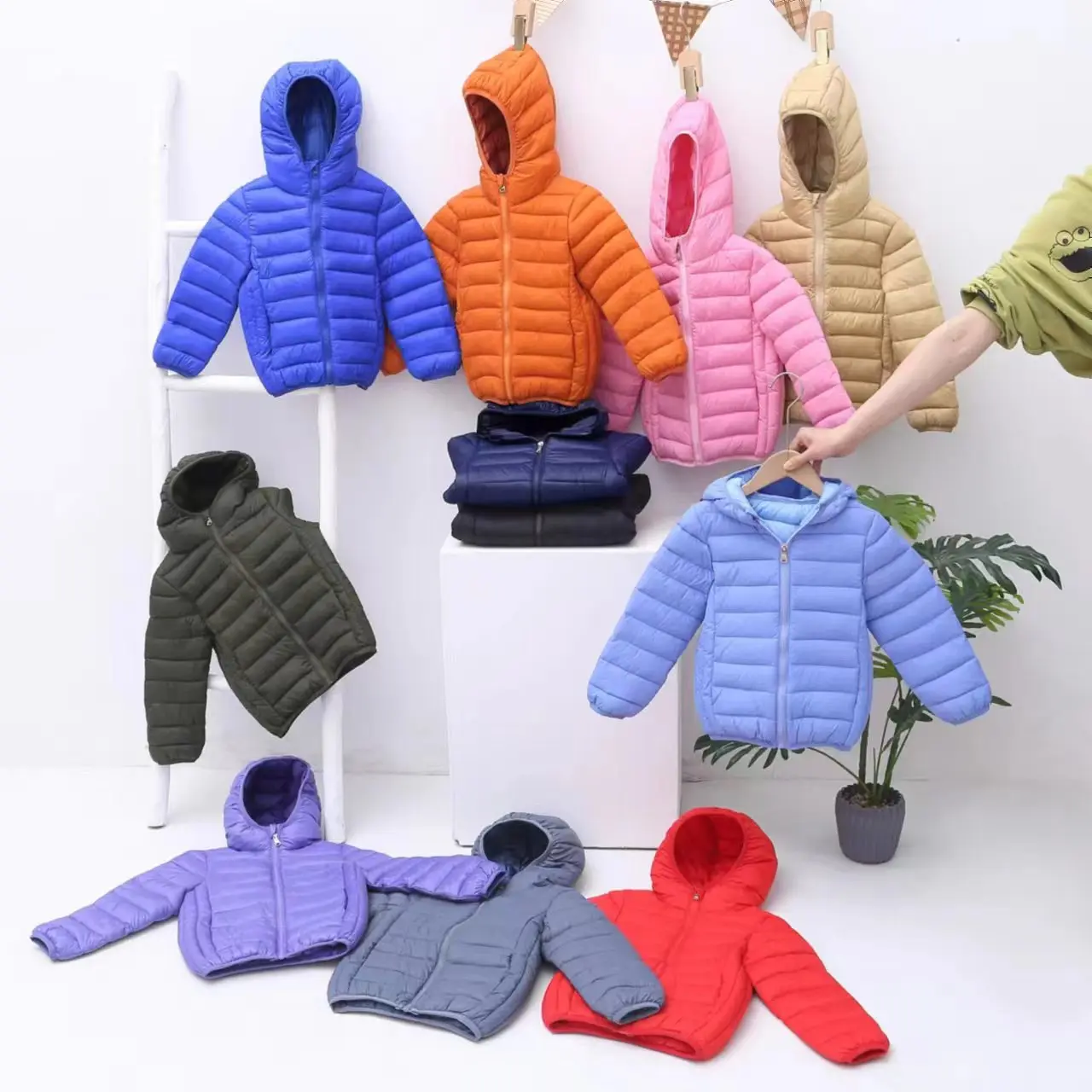 

2024 Autumn Winter Children Light Thin Down Cotton Jacket Baby Boys Girls Hooded Coat Kids Solid Color Down & Parkas