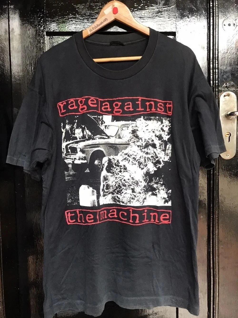 Camiseta de la banda Rage Against The Machine para hombre, camiseta informal Unisex Y2K de verano, nueva