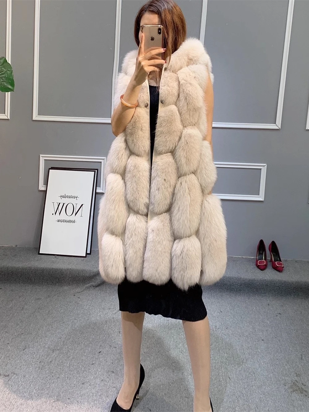 

90cm Long Fox Fur Vest WIth Hood Women Sleeveless White Long Real Fox Fur Jacket With Fur Collar For Girls