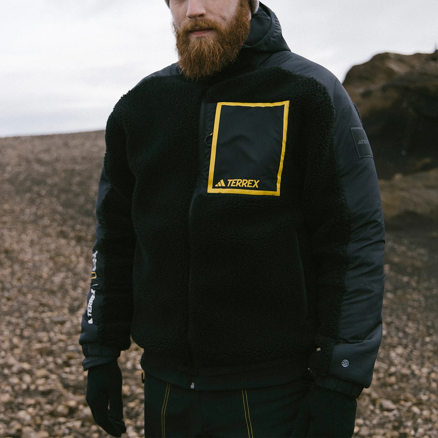 

Adidas Official Genuine Outdoor Men's Faux Shearling Sports Jacket IL8982