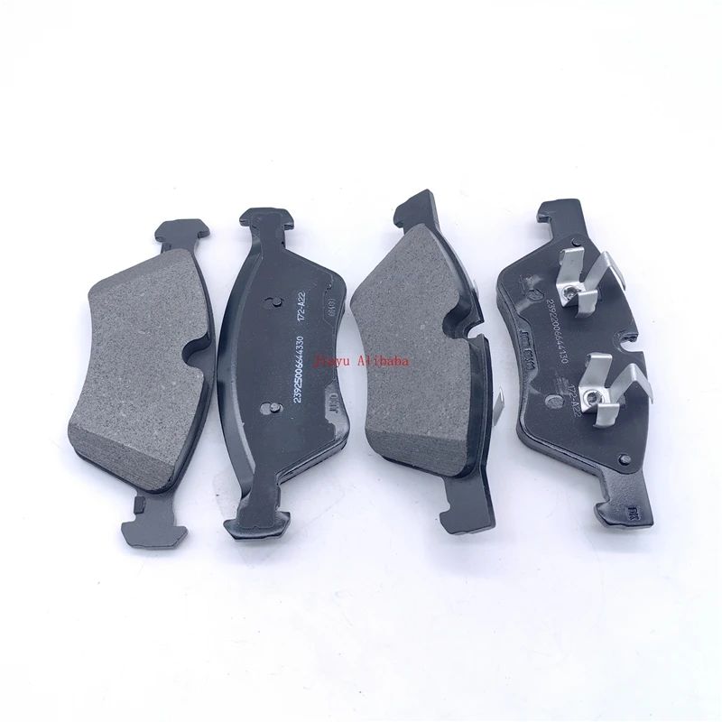 

Front wheel brake pads for Mercedes Benz X164 W164 V251 GL350 GL450 GL550 ML300 ML350 ML500 R320 R350L A1644202620 1644202620