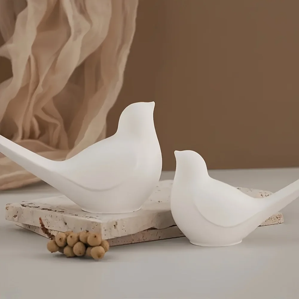 Silicone bird mold, suitable for plaster, concrete, and resin casting—perfect for creating unique tabletop ornaments, artistic