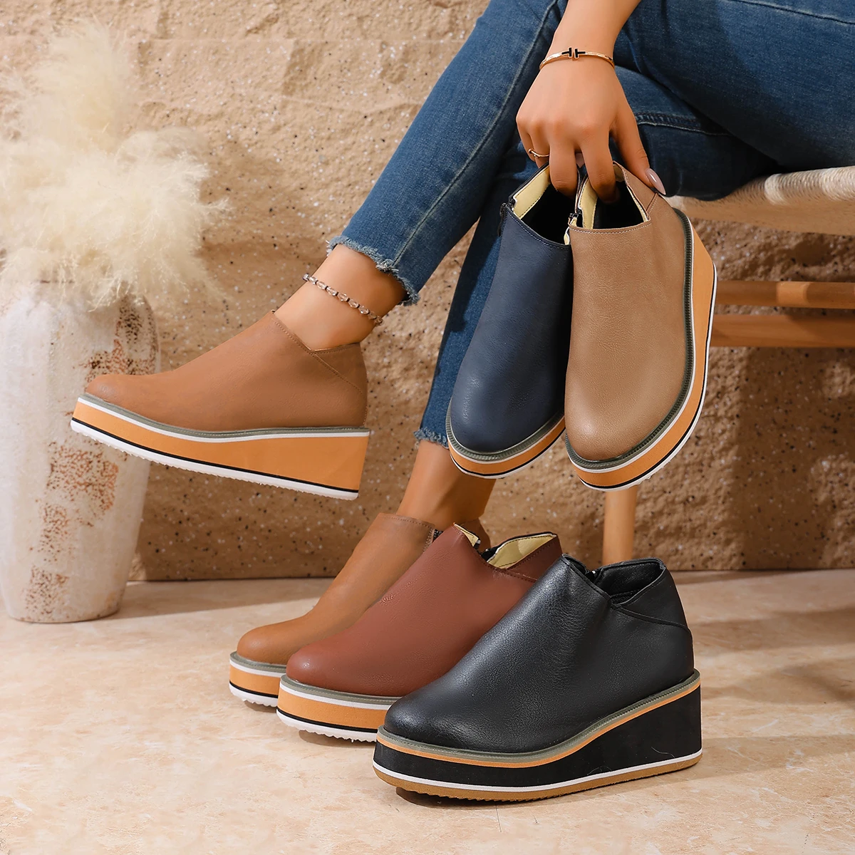 2025 Botas De tobillo para Mujer, moda informal, Tacón De Cuña, plataforma, zapatos De diseñador para Mujer, Botas cortas De tacón alto para otoño, Botas De Mujer