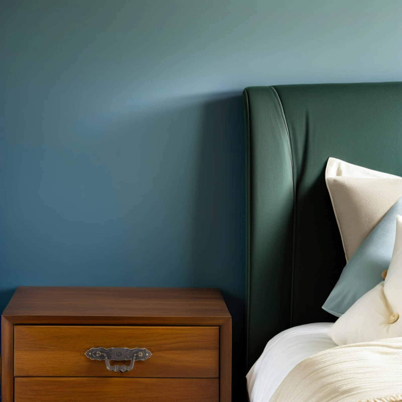 

5Pcs Vintage Drawer Pulls: Bronze Cabinet Handles with European Retro Design for Dresser Wardrobe Cupboard Decorative