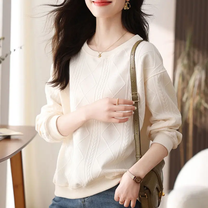 New Women Elegance Round Neck Solid Color Printing Top Comfortable Loose Casual Multicolor All-match Pullover Knitted Top