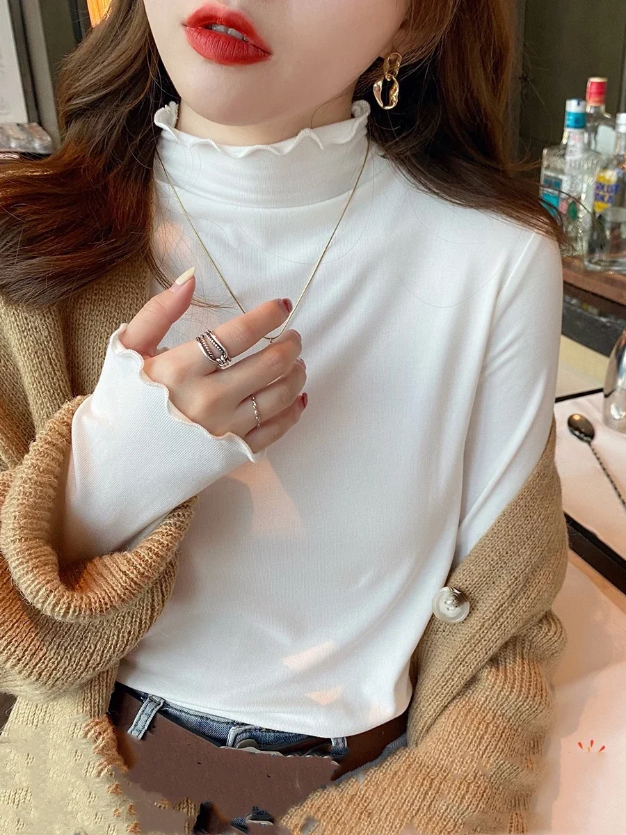 2025 المرأة ضئيلة طويلة الأكمام قاعدة قميص المألوف الياقة المدورة الصلبة الخريف تي شيرت شتوي الكورية نمط بسيط قاعدة طبقة القمم