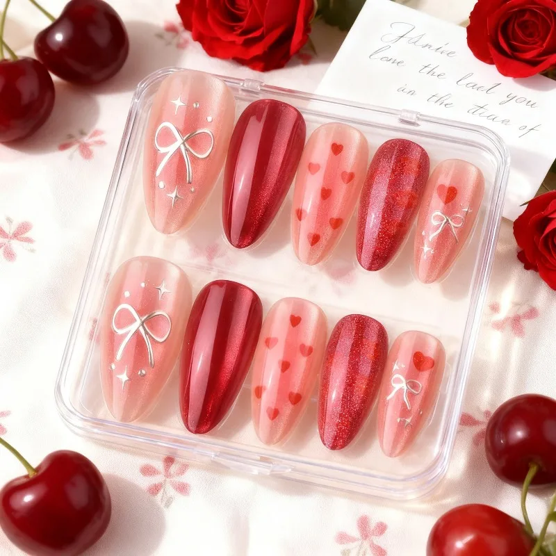 

24PCS Cat Eye Gilt Almond Press on Nails Sweet Cute Bow Lip Red Love Decorate False Nails Simple Elegant Design Fake Nails 일본네일
