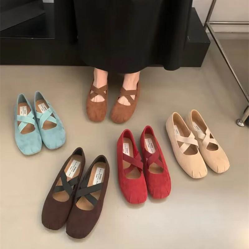 

Женские туфли на плоской подошве во французском стиле, Новинка весна-осень 2024, сказочные женские туфли, Классические босоножки Мэри, балетки из мягкой кожи с закрытым носком