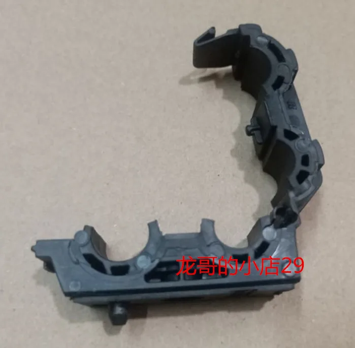 

For Peugeot 206 207 607 Citroen C2 Power Steering Pump Hose Retaining Clip