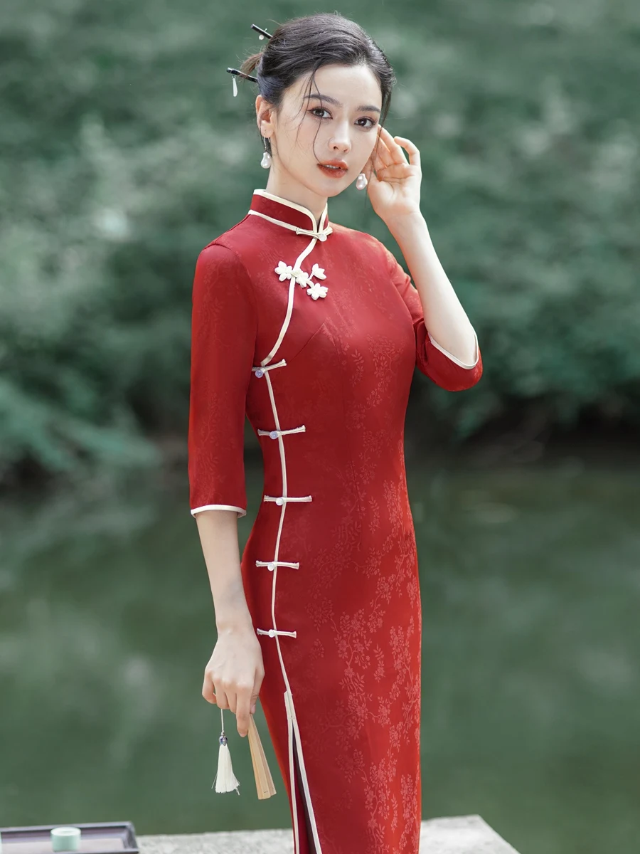 Jonge Toastkleding High-End Lange Cheongsam Nieuwe Product Bruid Verloving Krijgt Een Certificaat Dagelijks Gerechtsbanket Terug Naar De Deur