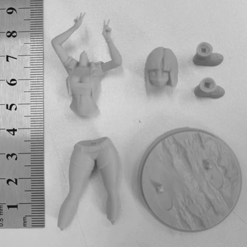 Cute Cartoon Figure Bulma Photo 75mm 1/24 Resin Figure Assembly Model Kit GK Toy Free Shipping Unpainted