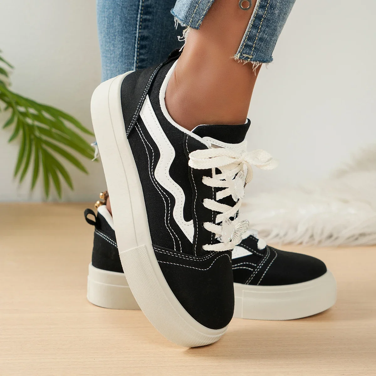 Shoes for Women Free Shipping Casual Sneakers Women's Spring 2024 Woman Trend Low Female Lady Walking Sneaker Shows Skateboard