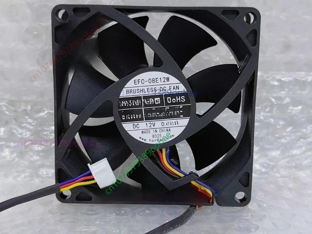

НОВЫЙ Вентилятор бесщеточный постоянного тока EFC-08E12W DC12V 0.70A 8CM 8025 4-проводной охлаждающий вентилятор 1ZK8